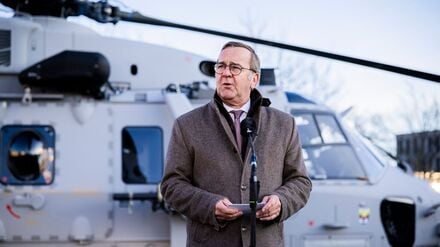 Verteidigungsminister Pistorius bezeichnet den neuen Wehrdienst als „zentralen Baustein für die Zukunftsfähigkeit unserer Bundeswehr“. (Archivbild) 