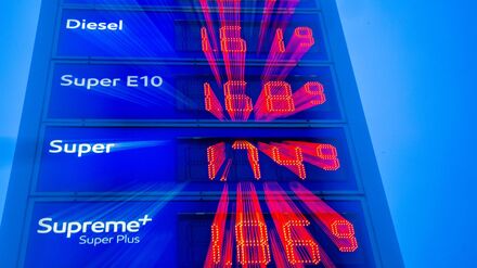 Die Spritpreise sind zum Jahreswechsel deutlich gestiegen. 