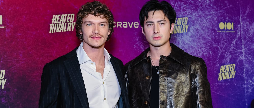 Darsteller Connor Storrie and Hudson Williams bei der Premiere von „Heated Rivalry“ in Toronto.
