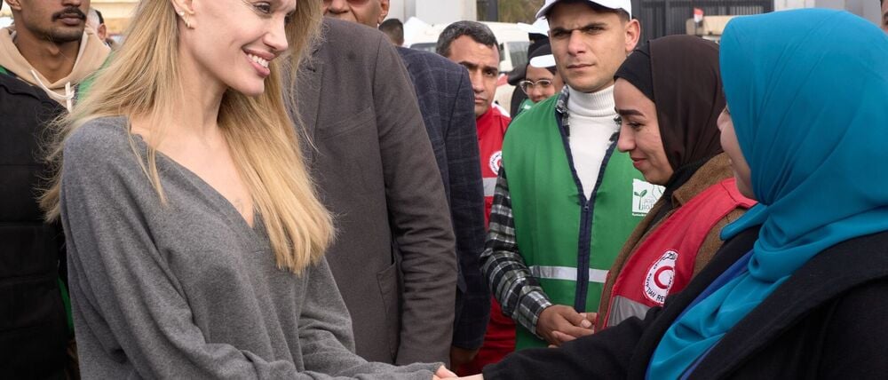Angelina Jolie informierte sich am ägyptischen Grenzübergang Rafah über Hilfsmaßnahmen für den Gazastreifen.