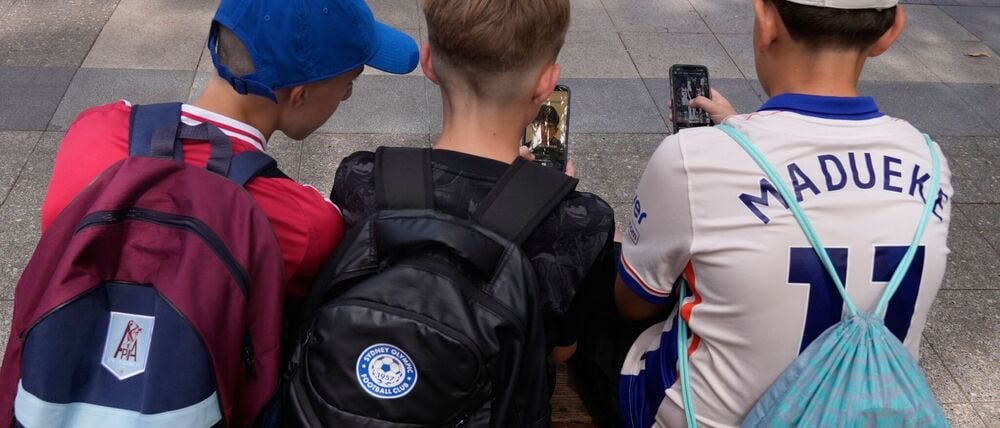 In Australien dürfen Kinder und Jugendliche unter 16 Jahren keine eigenen Konten mehr auf vielen großen Social-Media-Plattformen besitzen. (Archivbild)