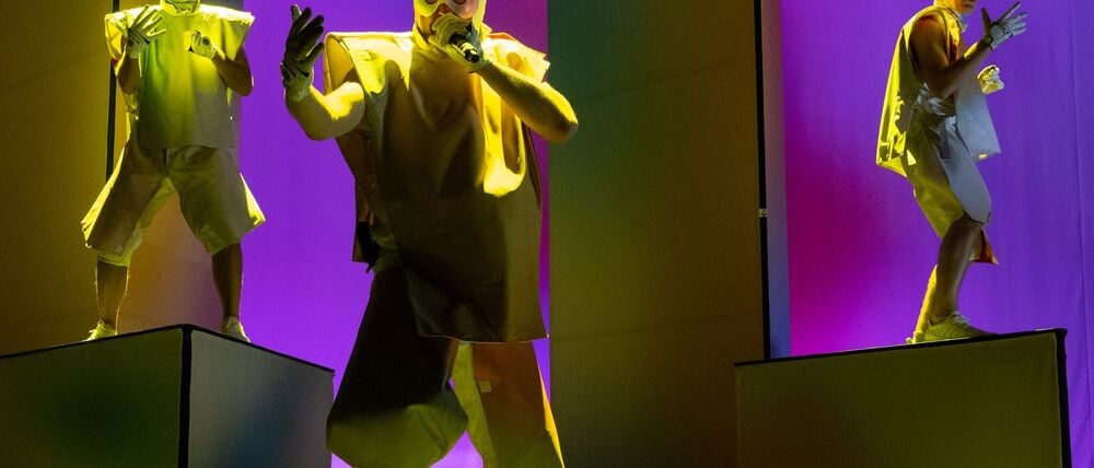 Deichkind kündigt Neues an - und bleibt daheim (noch) geheimnisvoll. (Archivbild)