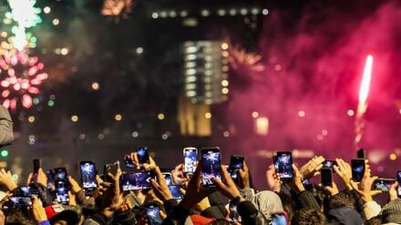 Fotos, Videos, Anrufe: In der Silvesternacht wurde so viel Datenvolumen genutzt wie nie zuvor.
