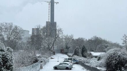 Der Stromausfall in Berlin ist eine Herausforderung für Feuerwehr und andere Hilfsorganisationen.