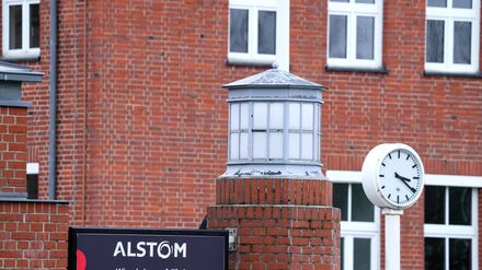 Die IG Metall will sich für das Alstom-Werk in Hennigsdorf einsetzen (Archivbild).
