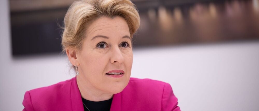 Die Wirtschaftssenatorin spricht von einem besonders schwerwiegenden Stromausfall. (Archivbild)