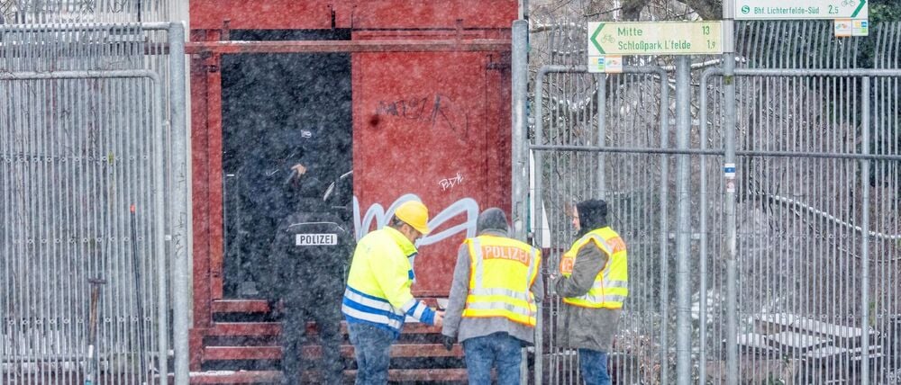 Die Kriminalpolizei ermittelt zu einer mutmaßlichen Brandstiftung an Stromkabeln. 