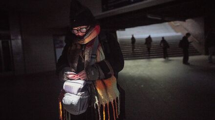 Wegen des Stromausfalls mitten im Winter sollen Notunterkünfte für betroffene Menschen bereitgestellt werden.