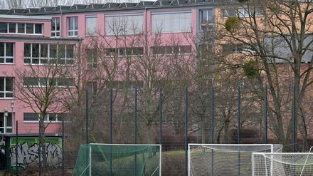 Ein Sportverein ruft zu Spenden für einen schwer verletzten zwölfjährigen Jungen auf.