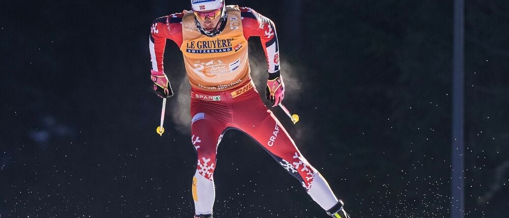 Der Norweger Johannes Hoesflot Klaebo hat die Tour de Ski gewonnen.