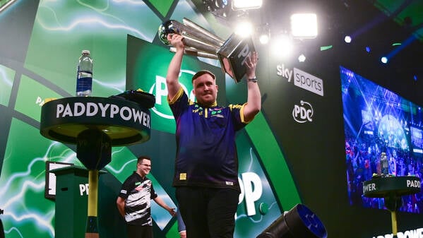 Luke Littler ist nicht zu stoppen – das weiß auch die Konkurrenz.