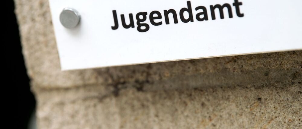 Das Jugendamt Berlin hat zwei Kinder aus Brandenburg in Obhut genommen (Symbolbild).