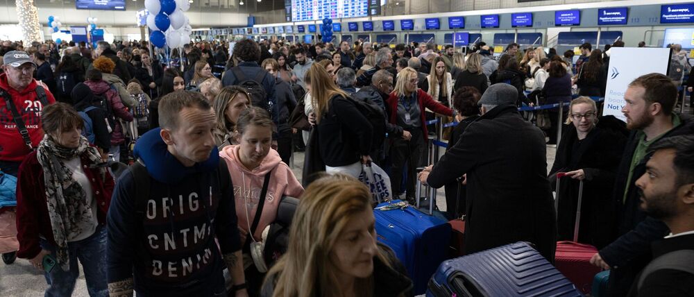 Wegen technischer Panne: Chaos an sämtlichen griechischen Flughäfen.