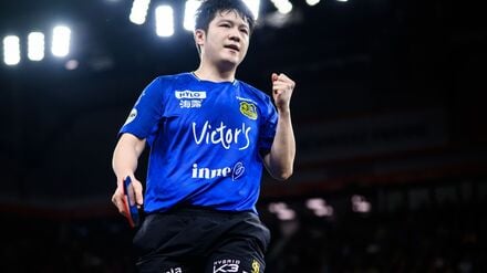 Tischtennis-Olympiasieger Fan Zhendong vom 1. FC Saarbrücken beim deutschen Pokalfinale.