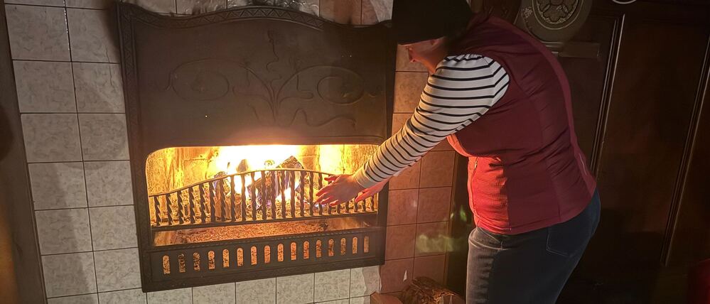 Das THW hat den Kamin im alten Rathaus Wannsee wieder aktiviert.