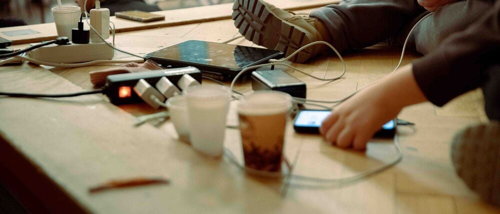 Im Berliner Umland werden Notunterkünfte eingerichtet.