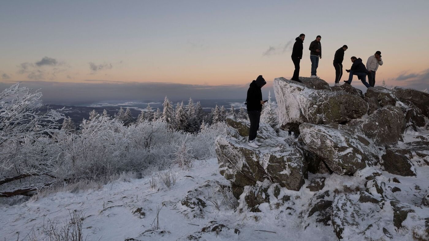 Wetter-Schneeschauer-und-Frost-Wetter-bleibt-winterlich
