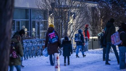 An einigen Schulen im Südwesten Berlins wurden Notbetreuungen eingerichtet.
