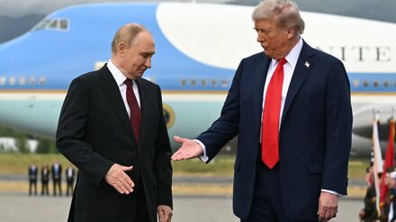 Shake-Hands: US-Präsident Donald Trump und Russlands Präsident Wladimir Putin bei ihrem Treffen im August in Alaska.