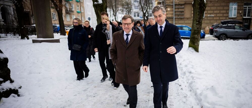 Hochsymbolisch hat Außenminister Johann Wadephul am Montag mit seinem Amtskollegen Kestutis Budrys das Museum über die Zeit der russischen Besatzung und des litauischen Freiheitskampfes in Vilnius besucht.