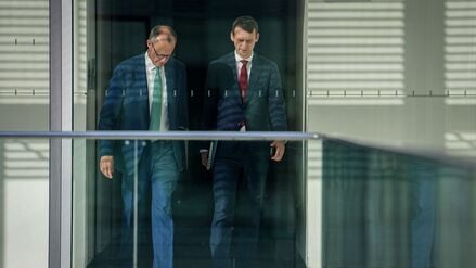 Kein Team mehr: Friedrich Merz hat sich von Büroleiter Jacob Schrot getrennt.