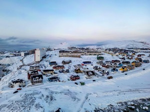 Ein Blick über Grönlands Hauptstadt Nuuk.