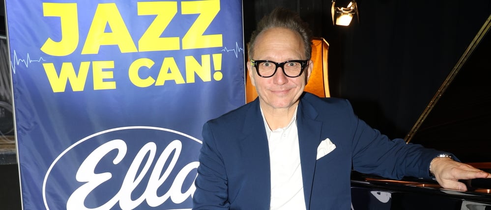 Herr über 44 Jazzkanäle. Senderchef Oliver Dunk im ZigZag.