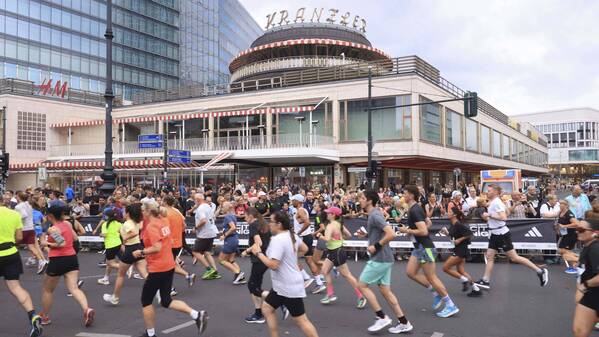 Am 1. August findet in Berlin die Runners City Night statt. 