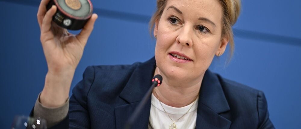 Ein Starkstromkabel hat einen komplizierten Aufbau und kann nicht ohne weiteres repariert werden.   