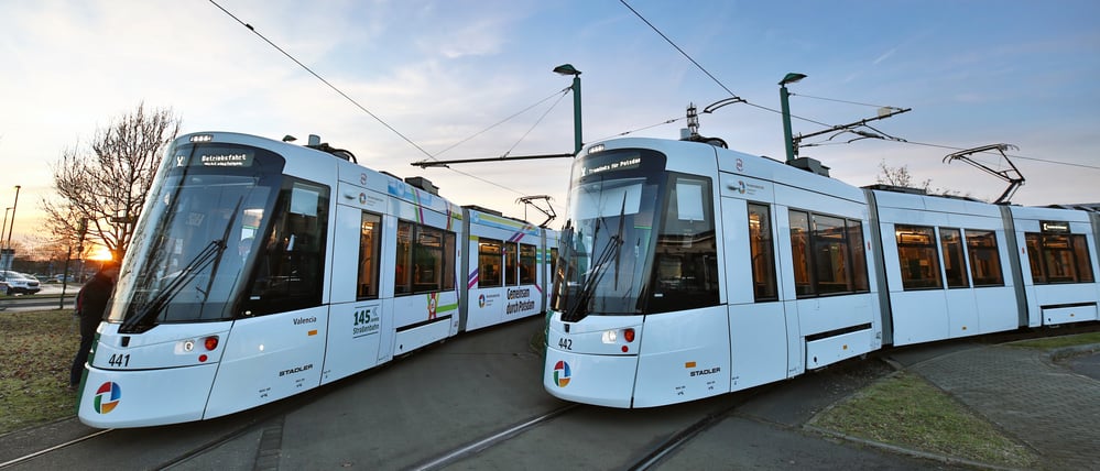 Kommt überwiegend gut an: Die neue Potsdamer Tram ist in den Linienbetrieb gestartet.