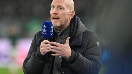 Matthias Sammer hat eine klare Meinung zu einer möglichen WM-Teilnahme von Manuel Neuer.