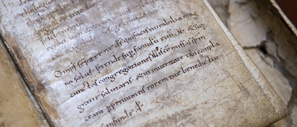 Im Internet werden zahlreiche Zauber angeboten. (Archivbild)