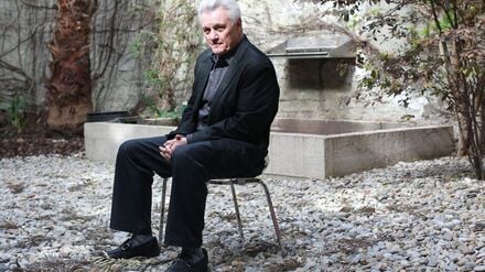 Am glücklichsten wäre Irving, „wenn ich an meinem Schreibtisch sterbe“, sagte John Irving im Interview. (Archivbild)