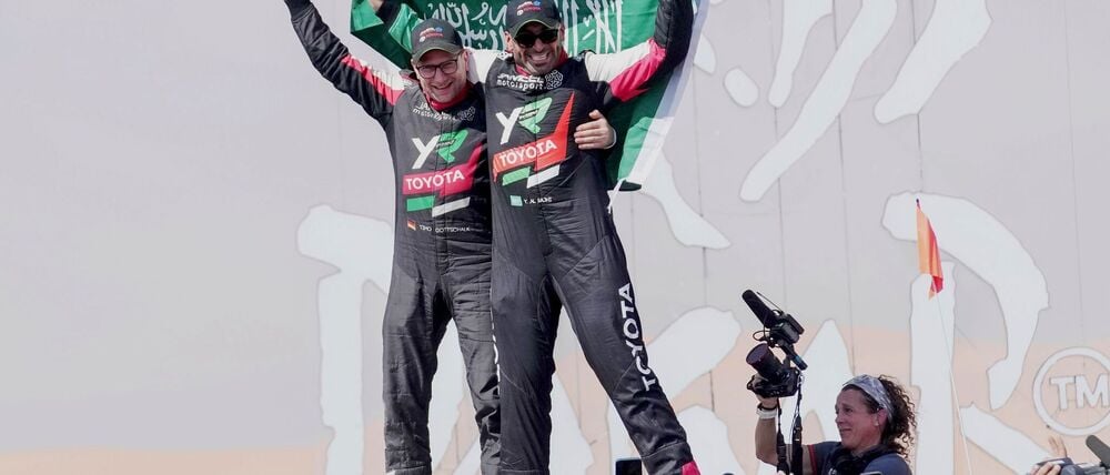 Timo Gottschalk (l) muss sich auf die Rallye Dakar 2027 vertrösten. (Archivbild)