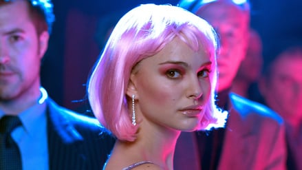 Striptease-Tänzerin Alice (Natalie Portman) gerät in ihrem Privatleben in ein erotisches Beziehungskarussell.