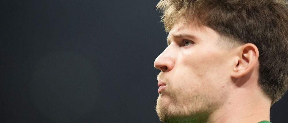 Torhüter Gregor Kobel hat das BVB-Trainingslager vorzeitig verlassen. (Archivbild)