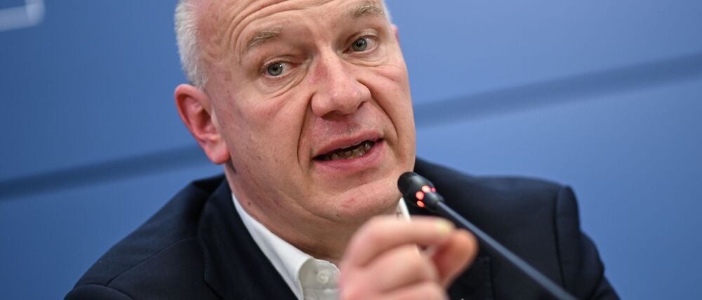 Berlins Regierender Bürgermeister Kai Wegner (CDU) rechtfertigt sein Verhalten. (Archivfoto)
