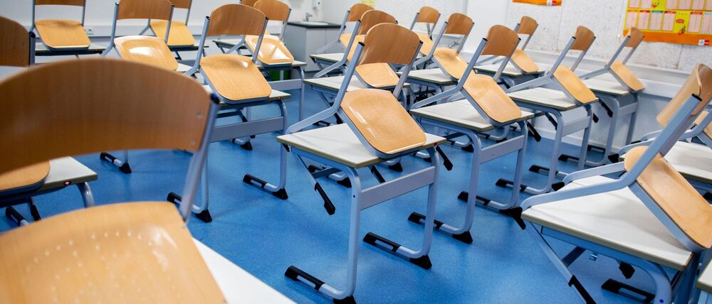 Eltern bleibt es selbst überlassen, ob sie Kinder bei dem Extremwetter in die Schule schicken.