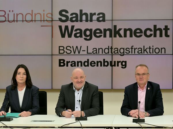 Diese drei Minister in Brandenburg kehren dem BSW den Rücken. Nach dem Bruch der SPD/BSW-Koalition geht es in dem Bundesland auch erstmal mit einer Minderheitsregierung weiter. (Archivbild)