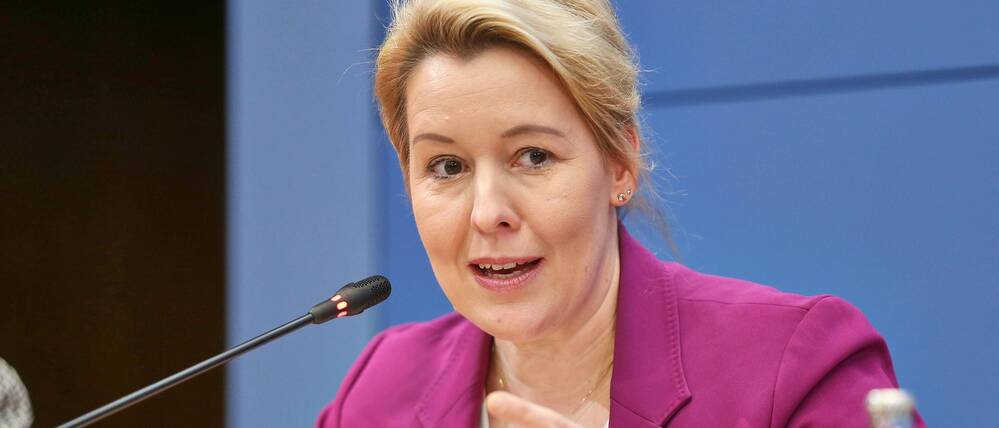 Pressekonferenz des Berliner Senats zum Stromausfall in Berlin: Franziska Giffey, SPD am 07 01 2026 im Rotes Rathaus.