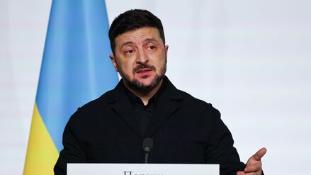 Der ukrainische Präsident Wolodymyr Selenskyj während des Gipfels der „Koalition der Willigen“ über Sicherheitsgarantien für die Ukraine im Elysee-Palast in Paris.