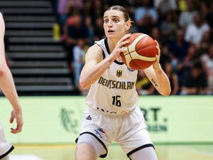 Alina Hartmann verpasste die EM aufgrund einer Knieverletzung.