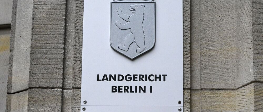  Die Wirtschaftsstrafkammer hat langjährige Haftstrafen verhängt wegen der Hinterziehung von vielen Millionen Steuern. (Symbolbild)