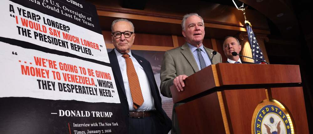  Pressekonferenz der Senatoren zu ihrer Resolution.