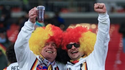 Für treue Fans gibt es günstigere Tickets bei der Fußball-WM. 