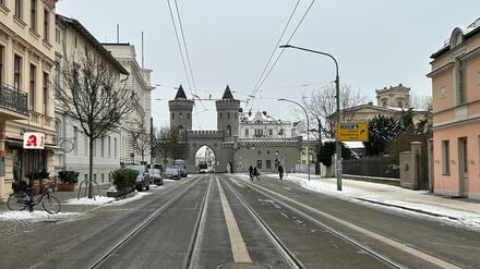 In Potsdam setzte am Freitagvormittag Schneefall ein.