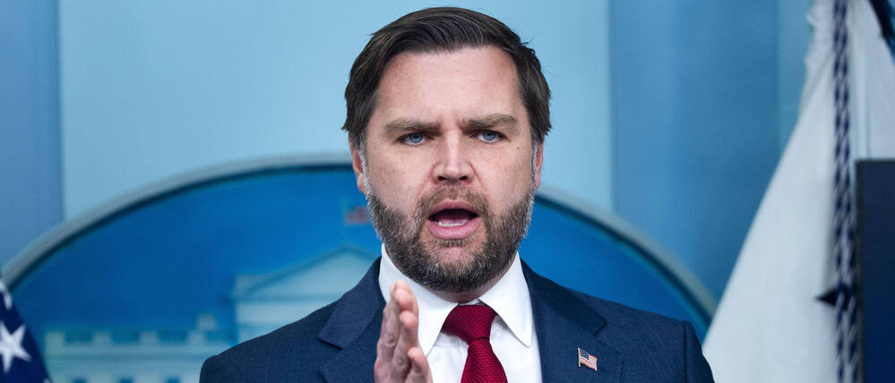 JD Vance rechtfertigt die tödlichen Schüsse durch ICE-Beamte auf eine 37-jährige Frau.