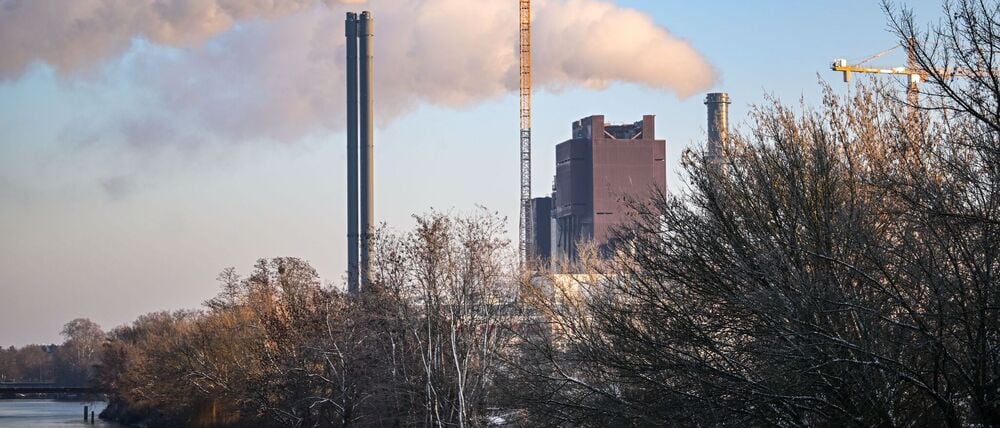 Tagelang waren Tausende von Haushalten im Berliner Südwesten ohne Strom. (Archivbild)