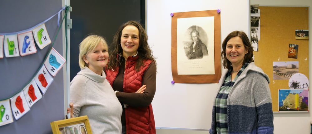 Die Wilhelm-von-Türk-Schule in Potsdam wird 70 Jahre alt. Im Bild: Schulleiterin Ulrike Kleissl und die Lehrerinnen Claudia Lipski und Susanne Matthes-Becherer.