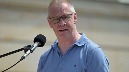 Nach dem Brandanschlag auf seinem Grundstück reagiert der Beauftragte gegen Antisemitismus enttäuscht auf die Stellungnahme der Spitze seiner Partei. (Archivbild)